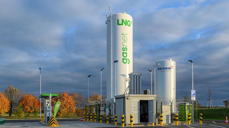 LNG_stanice_Klecany_u_Prahy