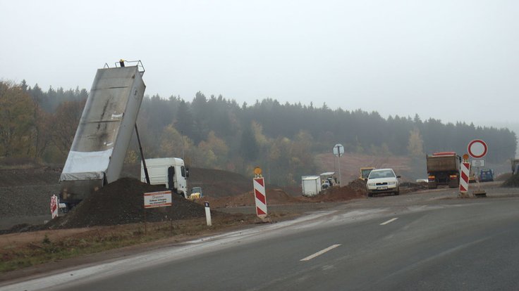 Libkovice,_výstavba_rychlostní_silnice,_stavební_stroje_II