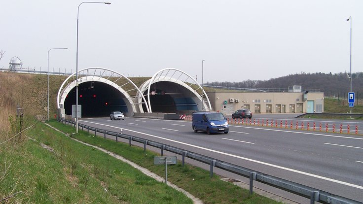 Lochkovský tunel na Pražském okruhu