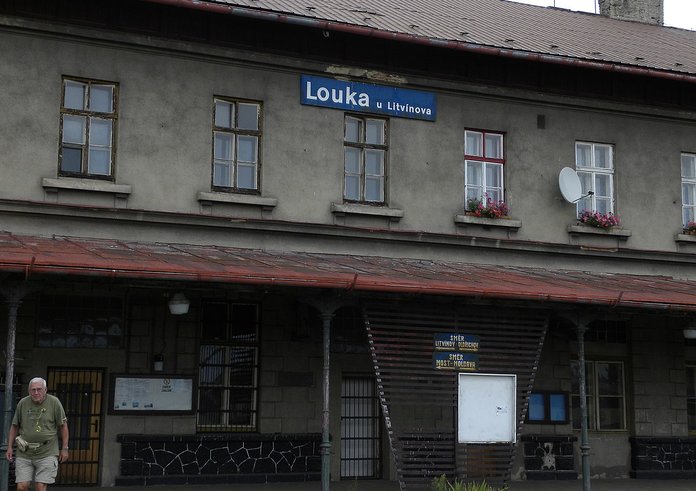 Louka_u_Litvínova_-_panoramio
