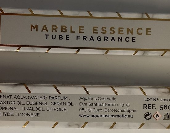 MARBLE-ESSENCE-TUBE-FRAGRANCE