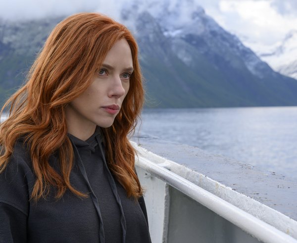 Scarlett Johansson ve filmu Black Widow (2021)
