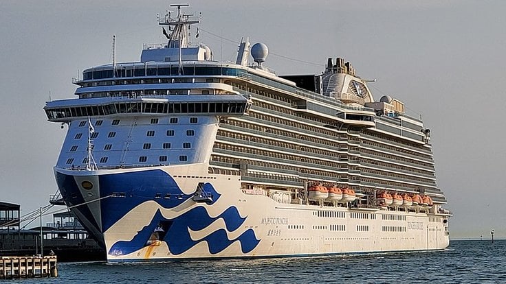 Výletní loď Majestic Princess.