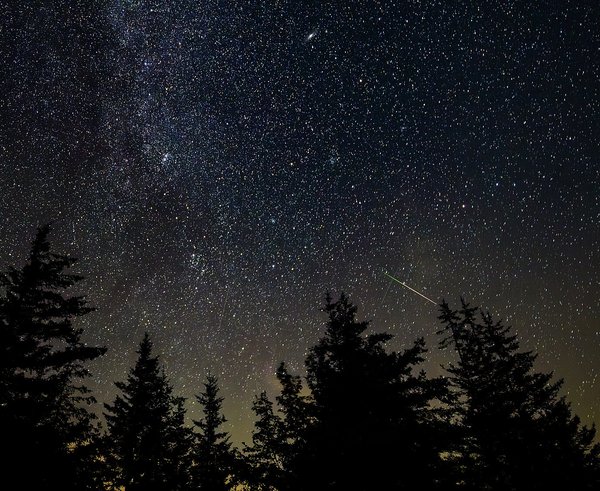 Meteor_Shower_(NHQ202508030001)