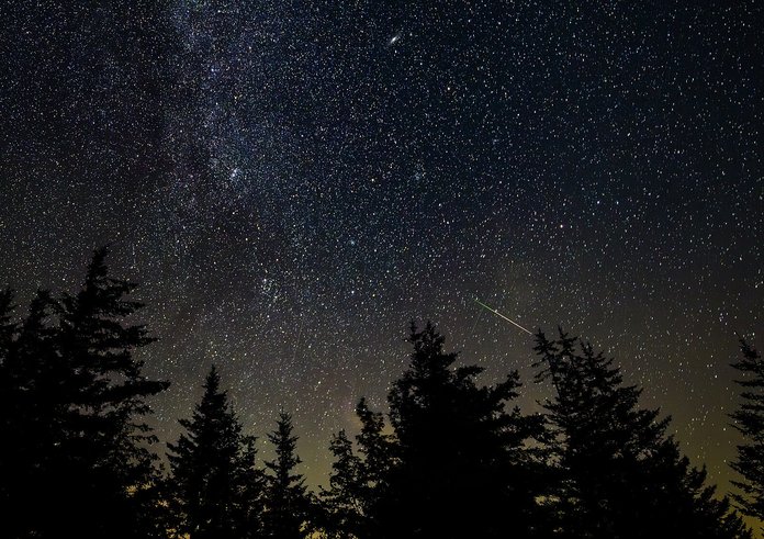 Meteor_Shower_(NHQ202508030001)