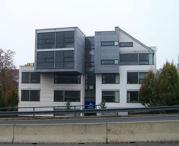 Michelská,_Čerčanská_12,_budova_ŘSD