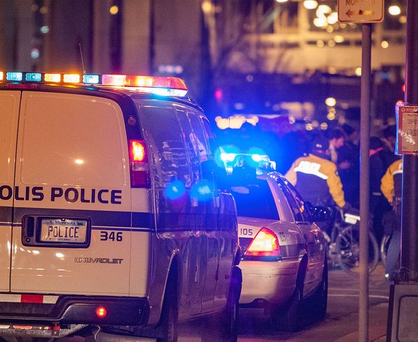 Minneapolis_Police_Riot_Officers_-_Afghanistan_Anti-War_Protest,_December_2009_(23955731051)