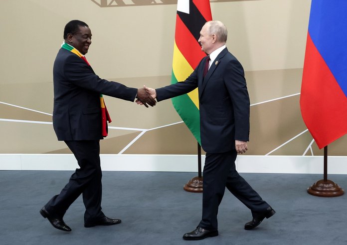 Mnangagwa_and_Putin_met_during_sidelines_Russia-Africa_Summit,_27_July_2023