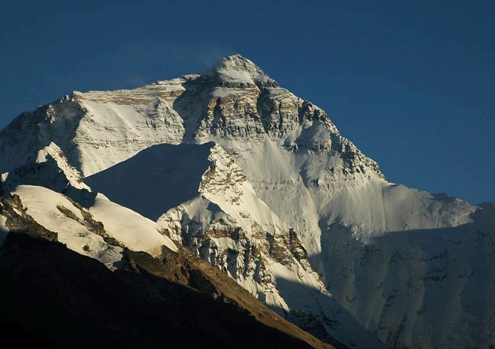 Mount_Everest_North_Face