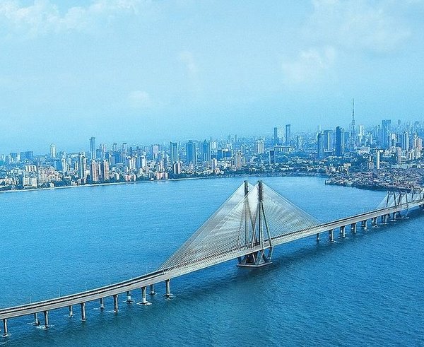 Mumbai_skyline_BWSL