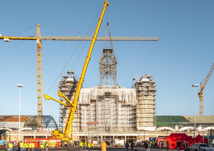 Návrat hodinové věže na Průmyslový palác