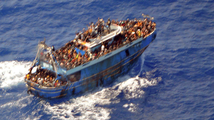 Niarchos-Migrant-boat