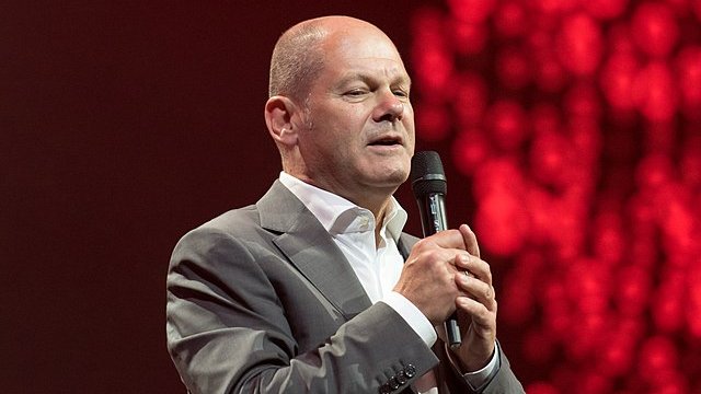 Olaf_Scholz_-_Global_Citizen_Festival_Hamburg_03