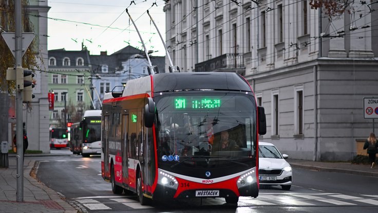 Opava,_Škoda_32Tr_SOR_č._314