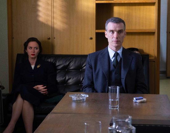 Emily Blunt a Cillian Murphy ve filmu Oppenheimer