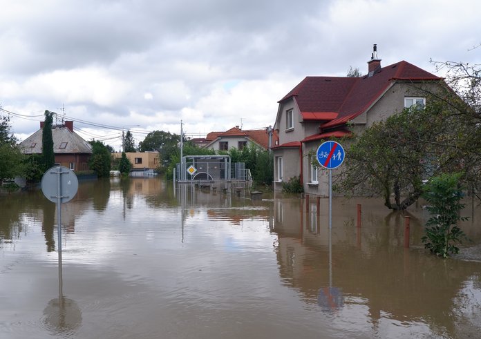 Ostrava,_Svinov,_povodeň,_15.9.2024_-_Bratří_Sedláčků