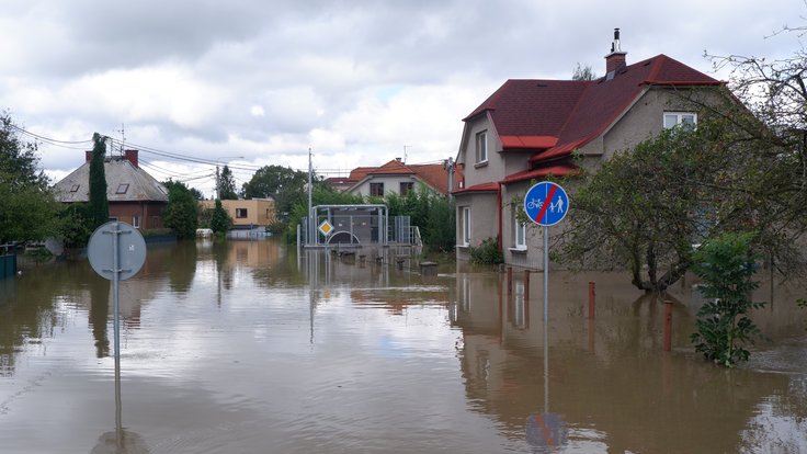 Ostrava,_Svinov,_povodeň,_15.9.2024_-_Bratří_Sedláčků