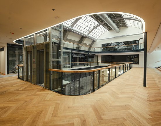 PSN_obchodni dum Grand_01.jpg