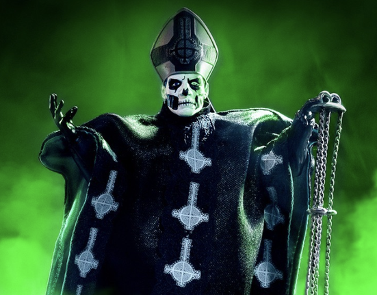 Papa-Emeritus-II-Super7