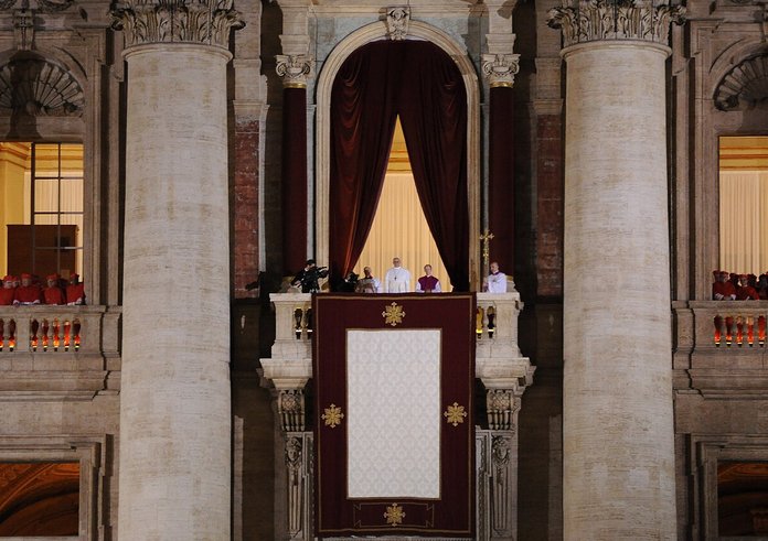 Papa_Francisco_recién_elegido