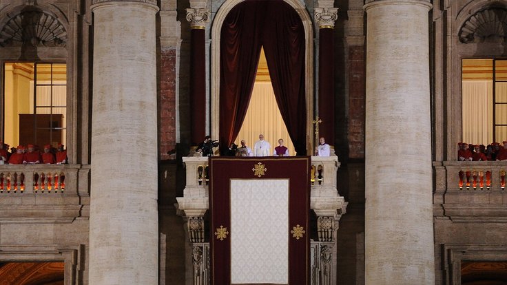Papa_Francisco_recién_elegido