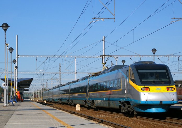 Pendolino_-_ČD_Class_680