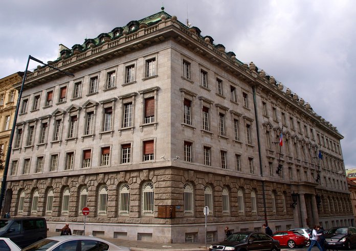 Petschkův palác