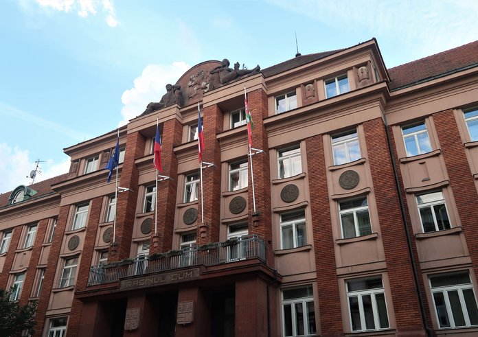 Policie zasahuje na plzeňském krajském úřadě