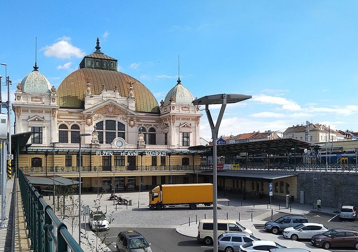 Plzen_main_station_2019-09-12_01