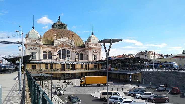 Plzen_main_station_2019-09-12_01