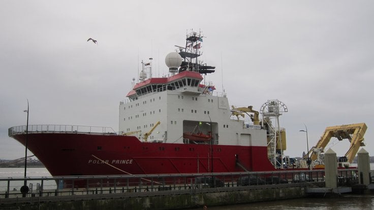 Polar_Prince_at_Liverpool_Cruise_Terminal_-_2013-02-25_(5)