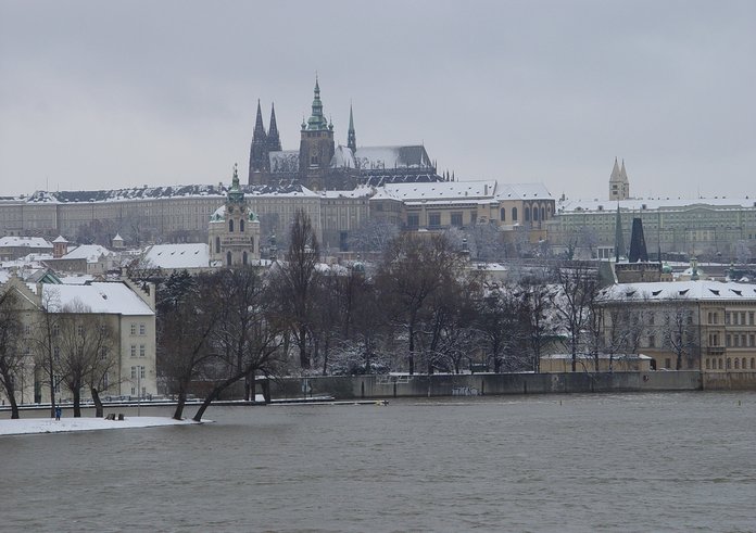 Prague_-_Hradcany_in_winter