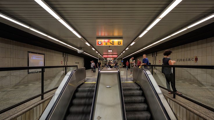 Prague_07-2016_Metro_img1_LineC_Florenc