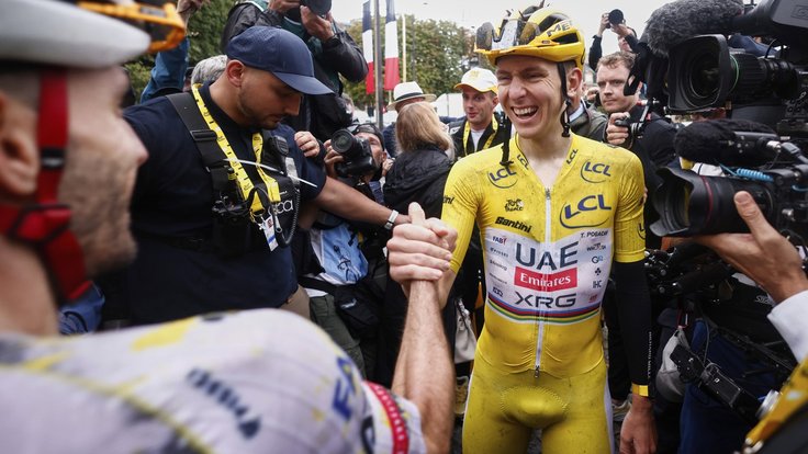 Tadej Poagačar počtvrté zvítězil na Tour de France.
