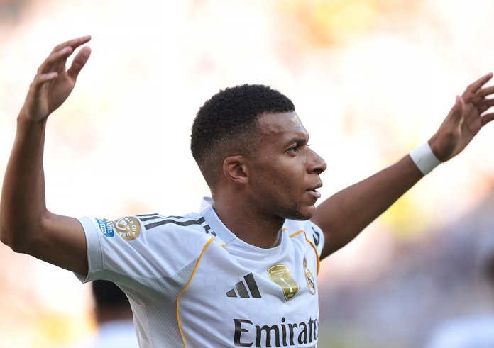 Kylian Mbappé s Realem Madrid vyzve PSG.