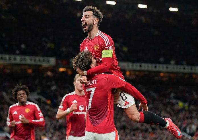 Fotbalisté Manchesteru United slaví postup do finále EL.