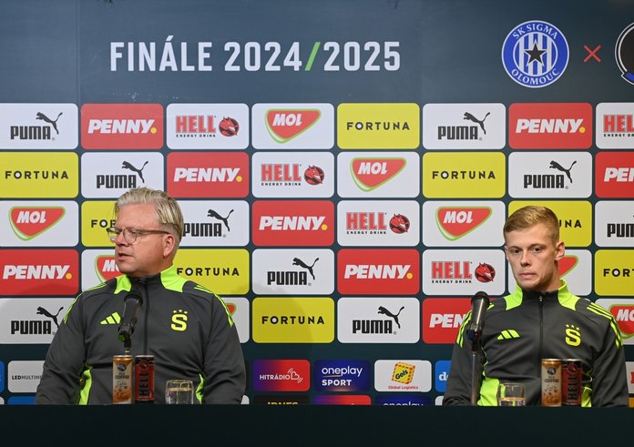 Lars Friis a Filip Panák před finále MOL Cupu.