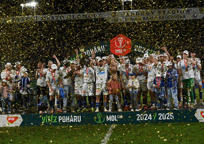 Fotbalisté Sigmy Olomouc ovládli MOL Cup.