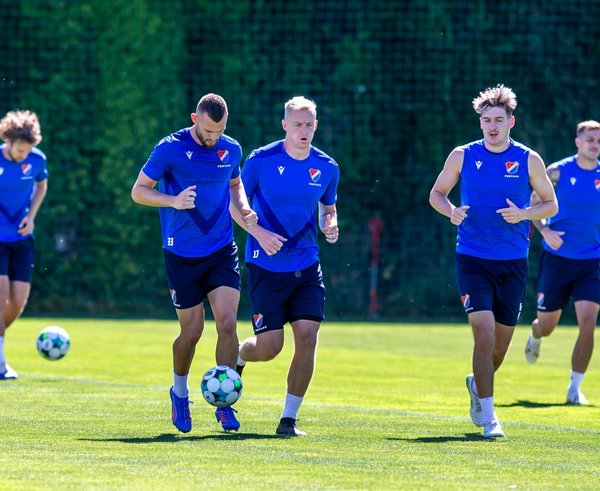 Fotbalisté Baníku Ostrava na tréninku.