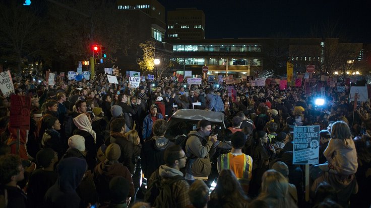 Protest_against_Donald_Trump_(30605983520)