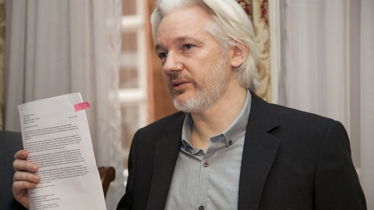 RUEDA_DE_PRENSA_CONJUNTA_ENTRE_CANCILLER_RICARDO_PATIÑO_Y_JULIAN_ASSANGE