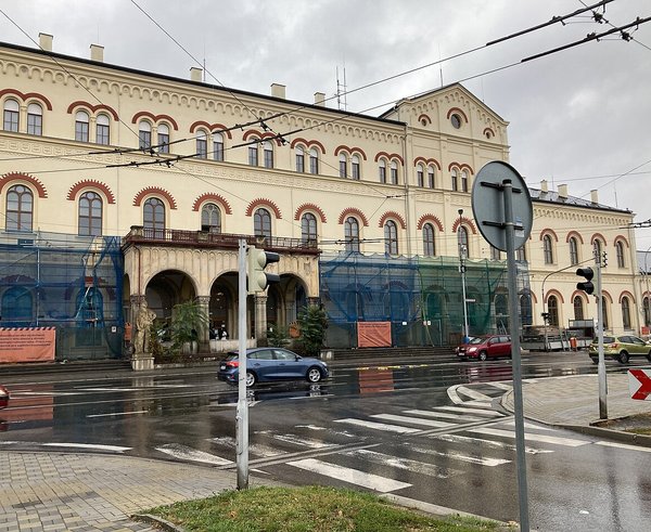 Reconstruction_of_Teplice_v_Čechách_train_station_building_IMG_6781