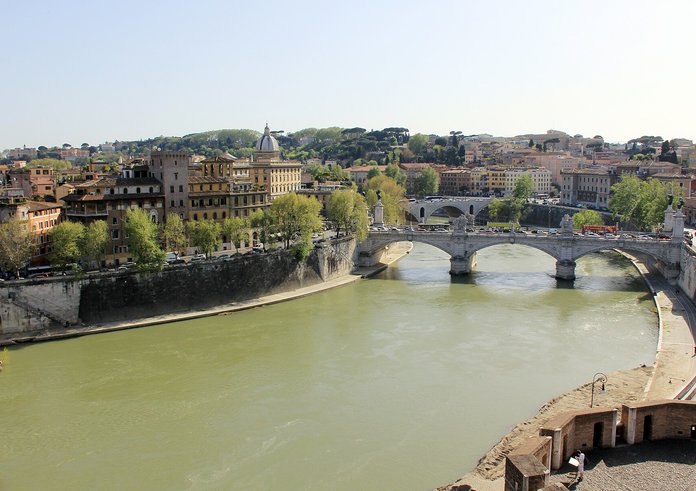Roma_Andělský_hrad_view_6