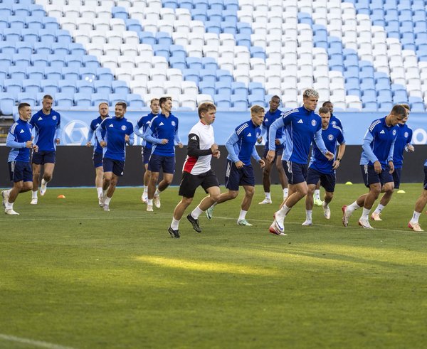 Hráči Olomouce na tréninku v Malmö.