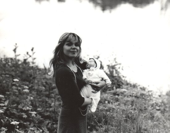 Dagmar Havlová s dcerou Ninou (1976)