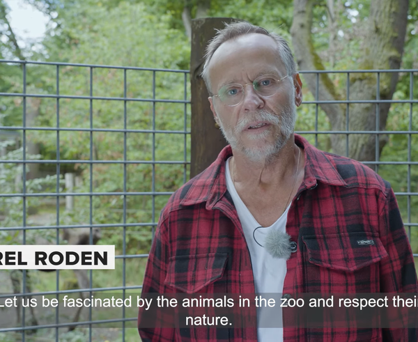 Karel Roden v kampani Nekrmte zvířata v zoo