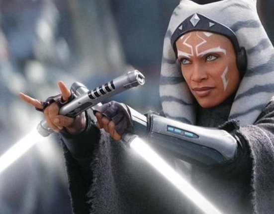 Rosario Dawson jako Ahsoka Tano