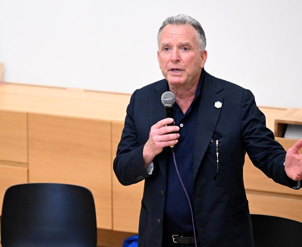 Steve_Witkoff_meets_members_of_hostages_families_forum_in_Tel_Aviv_on_May_13th_2025_-_5