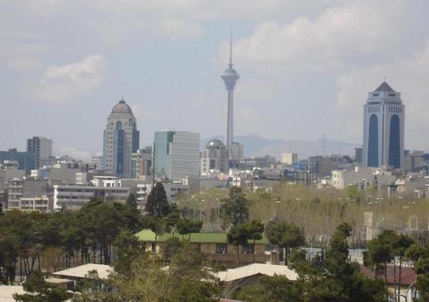 Tehran_skyline_may_2007