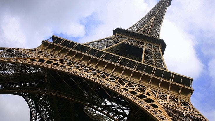 Tour_Eiffel_01